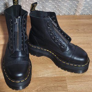 Dr. Martens Sinclair (US 6/UK 4)